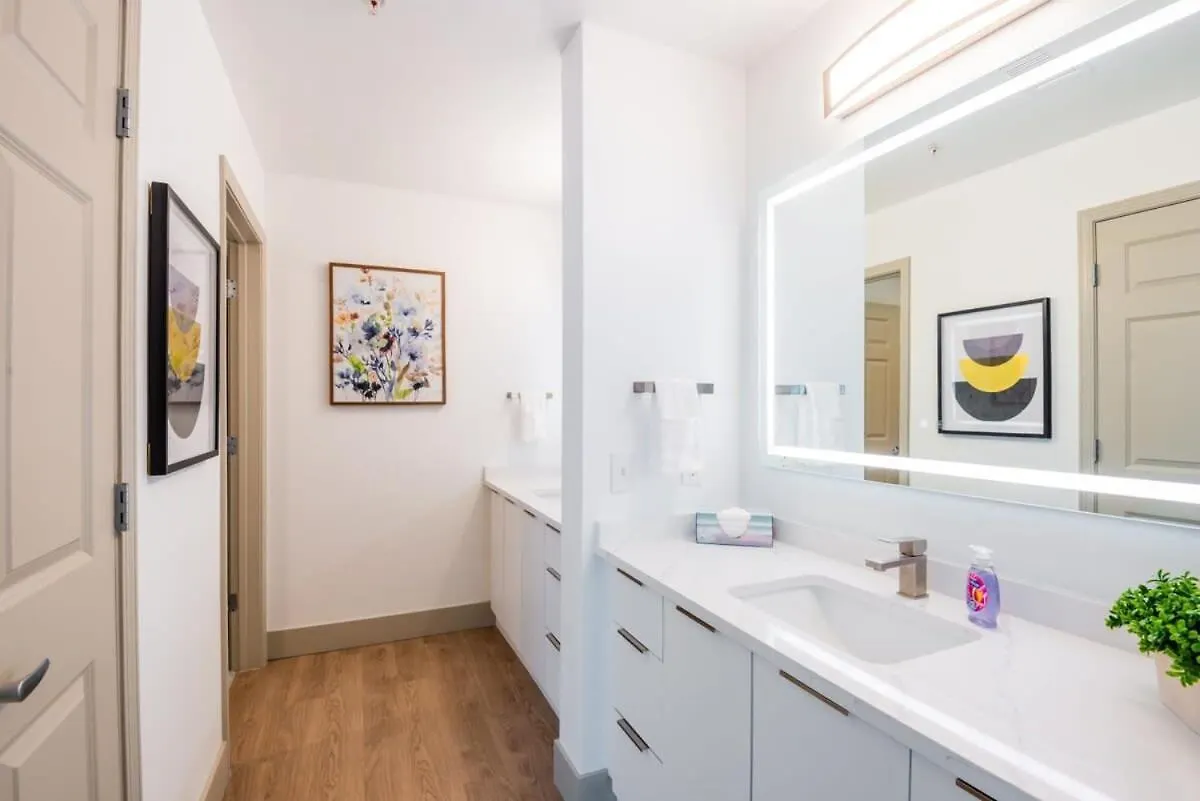 3Br Premium Downtown Apartment With Office & Gym Charlotte 0*,  USA
