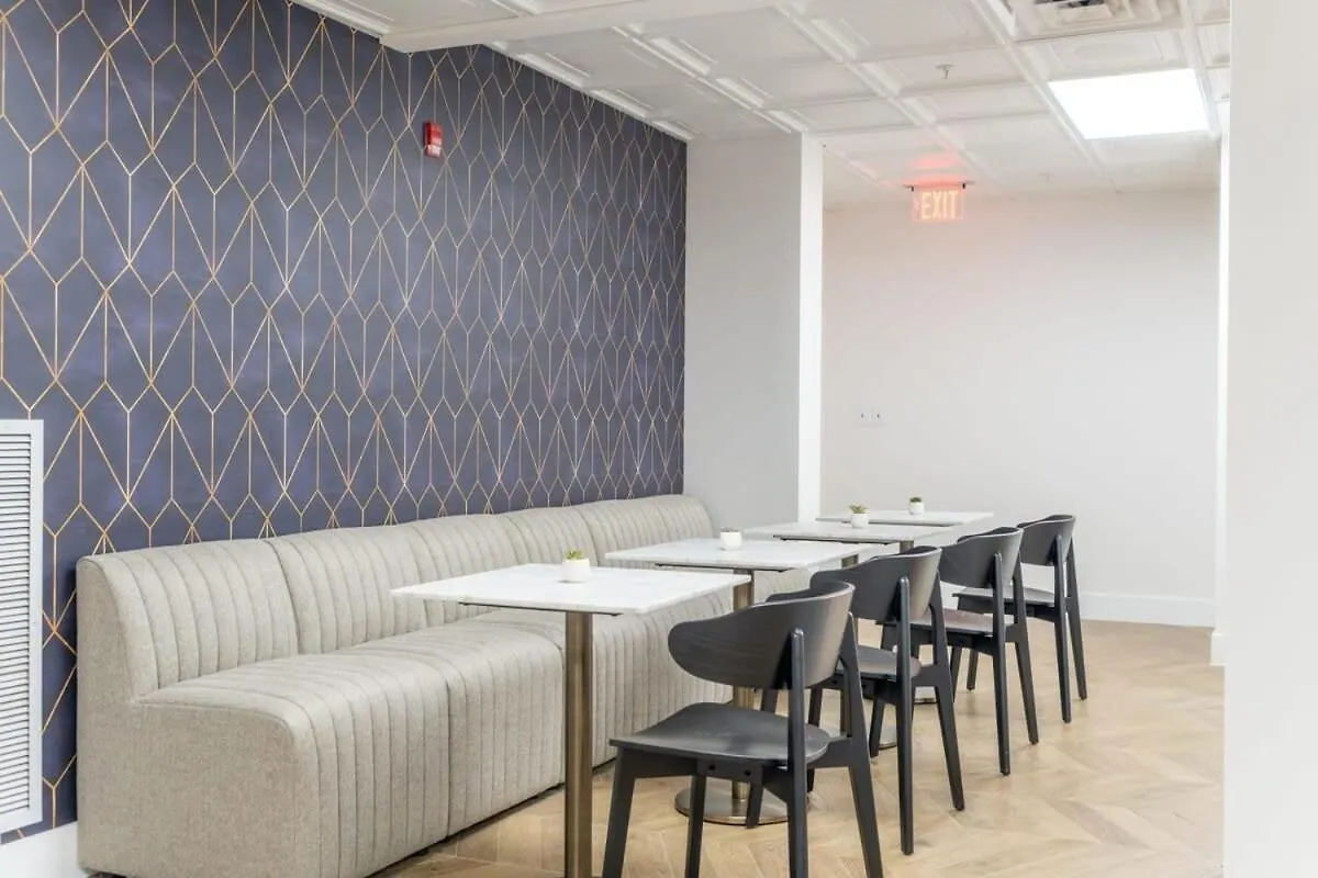 3Br Premium Downtown Apartment With Office & Gym Charlotte
