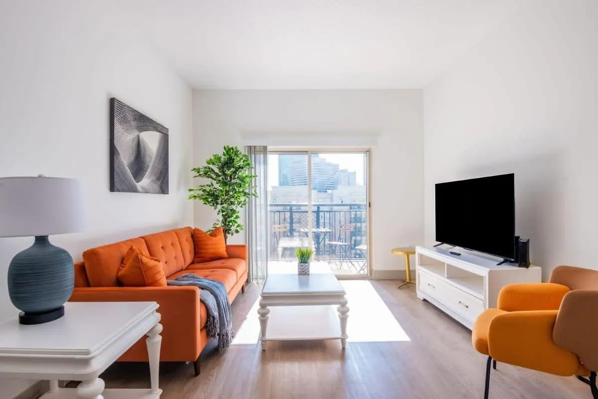 3Br Premium Downtown Apartment With Office & Gym Charlotte