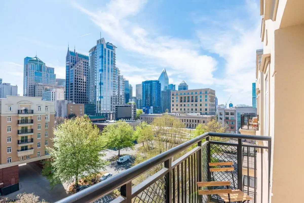 3Br Premium Downtown Apartment With Office & Gym Charlotte USA